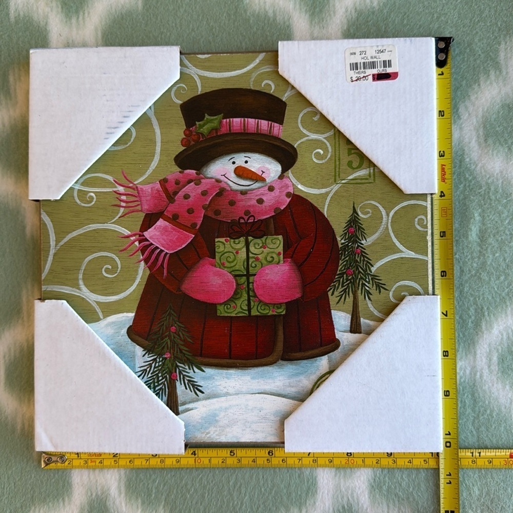 NWT two snowman Christmas wooden plaques Blue White and Green Red - Picture 6 of 8